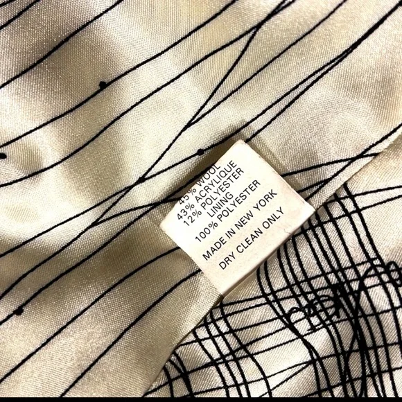 WALTER BY WALTER BAKER Tweed Crop Suit Jacket - Picture 8 of 8